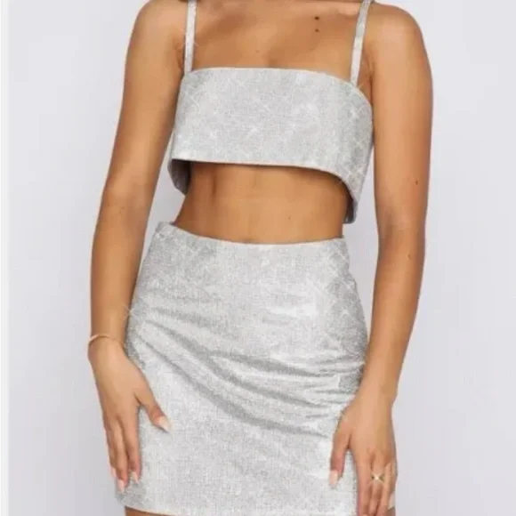 White Fox Boutique One Last Time Mini Silver Skirt - Picture 4 of 10